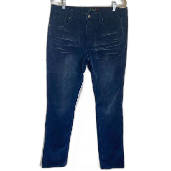 G by Guess - Skinny Velvety Corduroy Pants in Navy - Men's size 36 x 31 - Picture 1 of 14